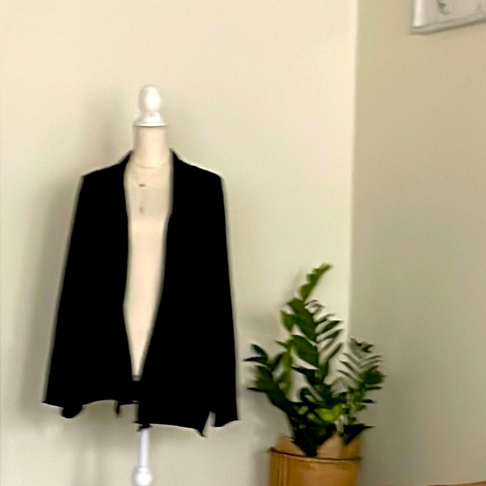 Black 2X cardigan only worn once